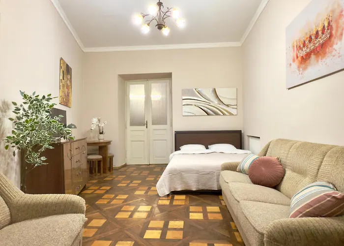 Modern And Classic Apart. Central Location