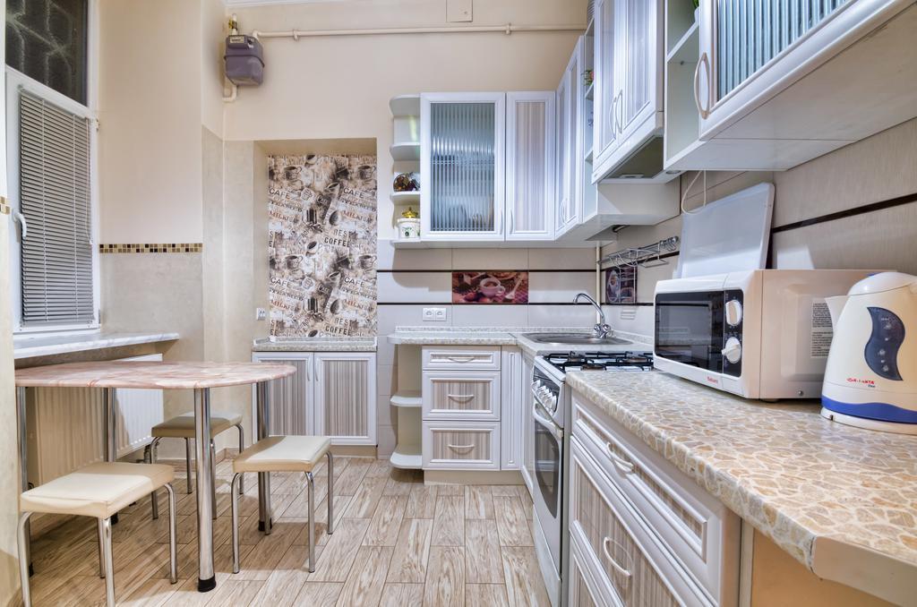 Apartment Modern And Classic Apart. Location